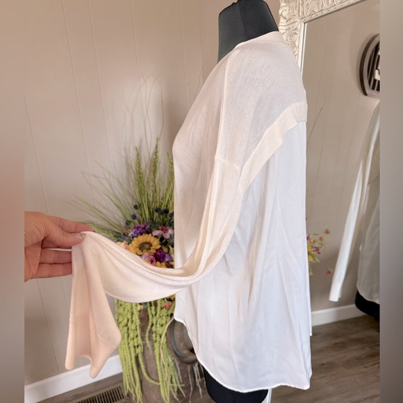 Nordstrom Signature • V Neck Mixed Media Cardigan - Picture 9 of 11